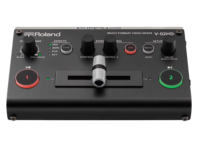 Roland V-02HD | Video střižny - 01